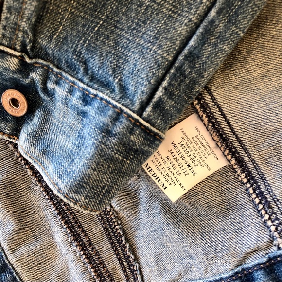 GAP Denim Jacket (size M) - Picture 10 of 13